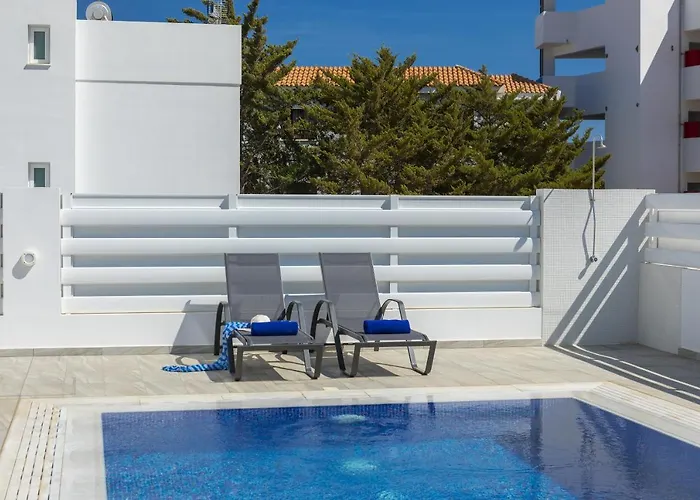 Vila Protaras Araella