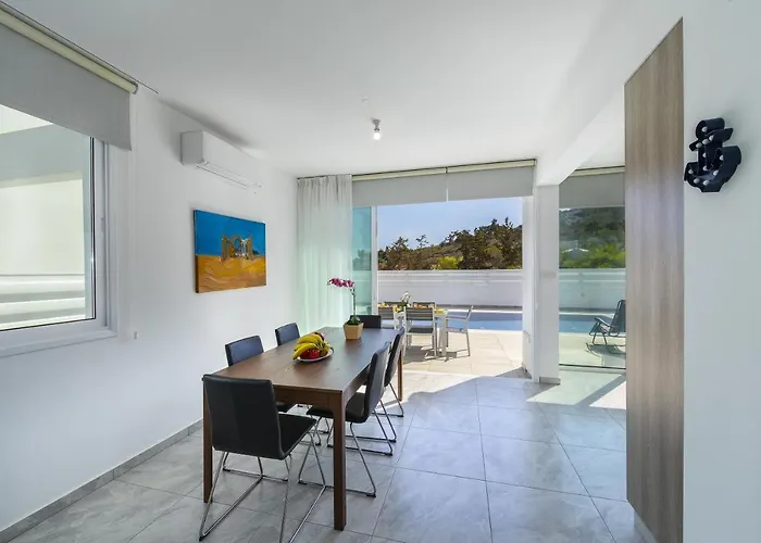 Villa Protaras Araella Aya Napa