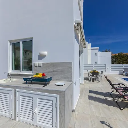 Villa Protaras Araella