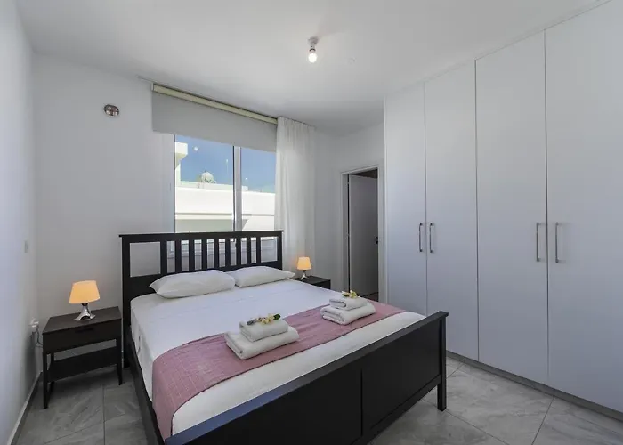 Villa Protaras Araella *